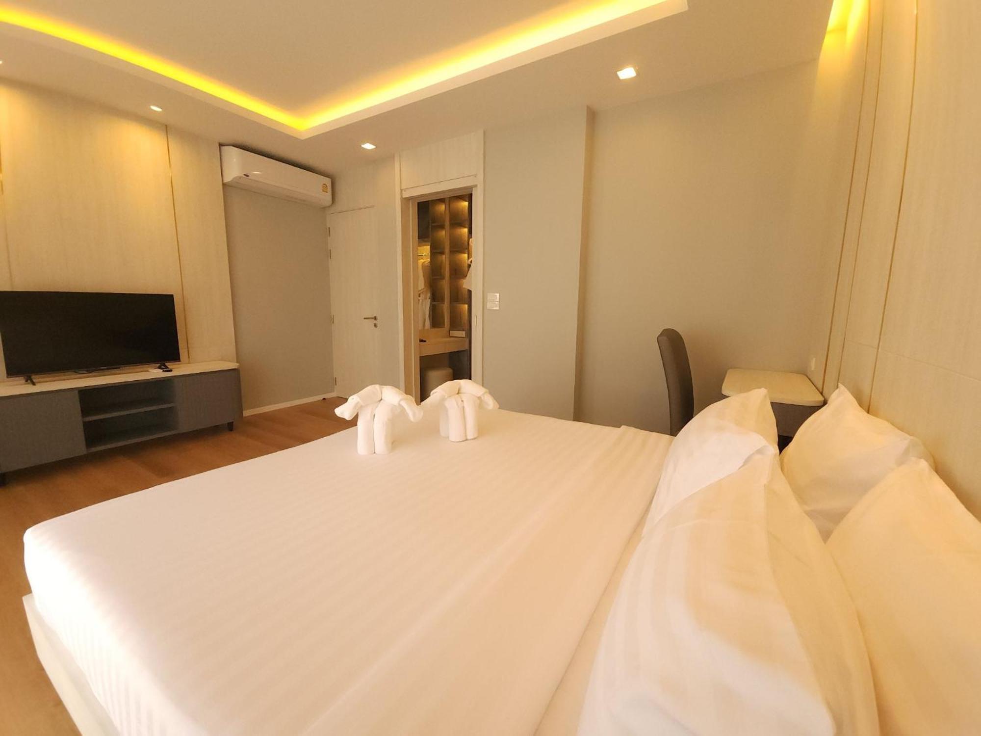 Kamala Regent Phuket Condotel Exterior photo