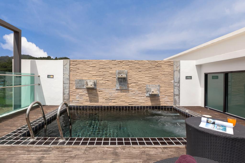 Kamala Regent Phuket Condotel Room photo